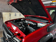 Load image into Gallery viewer, SOLD! &quot;Big Red&quot; Land Rover Discovery 3.9L V8
