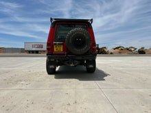 Load image into Gallery viewer, SOLD! &quot;Big Red&quot; Land Rover Discovery 3.9L V8
