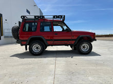 Load image into Gallery viewer, SOLD! &quot;Big Red&quot; Land Rover Discovery 3.9L V8
