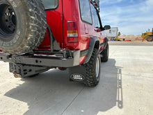 Load image into Gallery viewer, SOLD! &quot;Big Red&quot; Land Rover Discovery 3.9L V8
