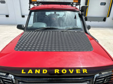Load image into Gallery viewer, SOLD! &quot;Big Red&quot; Land Rover Discovery 3.9L V8
