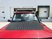 Load image into Gallery viewer, SOLD! &quot;Big Red&quot; Land Rover Discovery 3.9L V8
