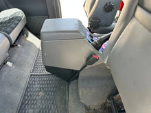 Load image into Gallery viewer, SOLD! &quot;Big Red&quot; Land Rover Discovery 3.9L V8
