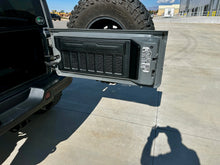 Load image into Gallery viewer, 2018 JEEP WRANGLER UNLIMITED RUBICON
