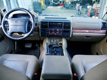 Load image into Gallery viewer, SOLD! 1999 &quot;The Green New Deal&quot; Land Rover Discovery

