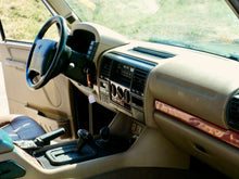 Load image into Gallery viewer, SOLD! 1999 &quot;The Green New Deal&quot; Land Rover Discovery
