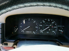 Load image into Gallery viewer, SOLD! 1999 &quot;The Green New Deal&quot; Land Rover Discovery
