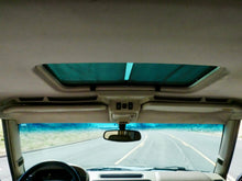 Load image into Gallery viewer, SOLD! 1999 &quot;The Green New Deal&quot; Land Rover Discovery
