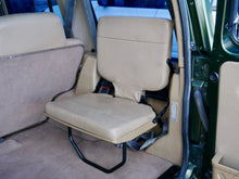 Load image into Gallery viewer, SOLD! 1999 &quot;The Green New Deal&quot; Land Rover Discovery
