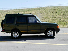 Load image into Gallery viewer, SOLD! 1999 &quot;The Green New Deal&quot; Land Rover Discovery
