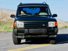 Load image into Gallery viewer, SOLD! 1999 &quot;The Green New Deal&quot; Land Rover Discovery
