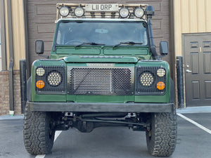 SOLD:  1994 "Barnsley" Defender 110