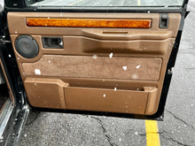 Load image into Gallery viewer, SOLD! 1993 Range Rover Classic LWB 4.2 County &quot;The Box Elder&quot;
