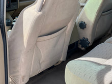 Load image into Gallery viewer, SOLD: 1998 &quot;The Syracuse&quot; Land Rover Discovery SD
