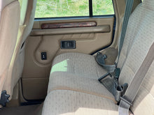 Load image into Gallery viewer, SOLD: 1998 &quot;The Syracuse&quot; Land Rover Discovery SD
