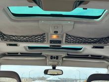 Load image into Gallery viewer, SOLD: 1998 &quot;The Syracuse&quot; Land Rover Discovery SD
