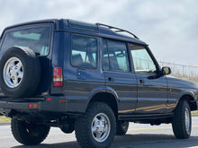 Load image into Gallery viewer, SOLD: 1998 &quot;The Syracuse&quot; Land Rover Discovery SD
