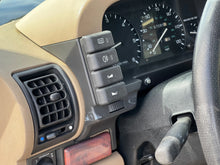 Load image into Gallery viewer, SOLD: 1998 &quot;The Syracuse&quot; Land Rover Discovery SD

