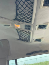 Load image into Gallery viewer, SOLD: 1998 &quot;The Syracuse&quot; Land Rover Discovery SD
