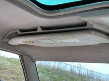 Load image into Gallery viewer, SOLD: 1998 &quot;The Syracuse&quot; Land Rover Discovery SD
