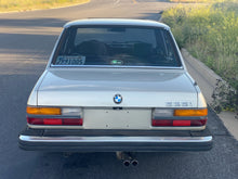 Load image into Gallery viewer, SOLD! 1988 BWM E28 535i
